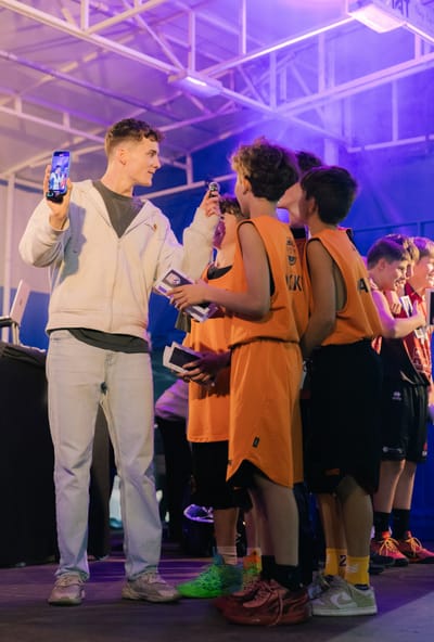 Een foto van 2025, Sportfestival