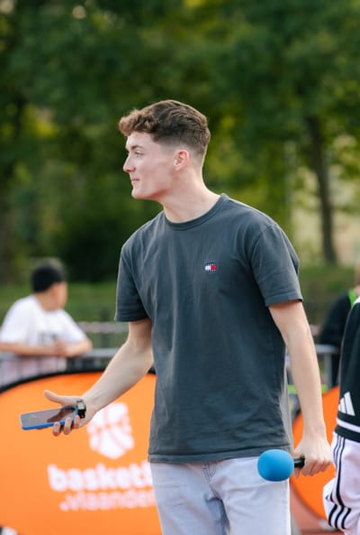 Een foto van 2025, Sportfestival