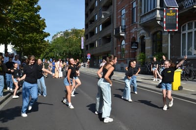 Een foto van Overige Acties Flashmob Dance4Kids