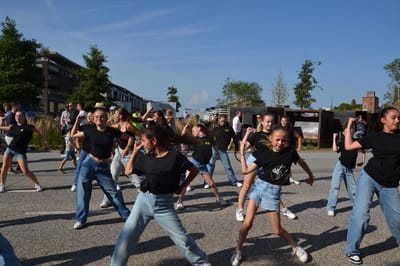 Een foto van Overige Acties Flashmob Dance4Kids