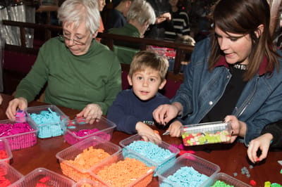 Een foto van Overige Acties Lego kerstballen